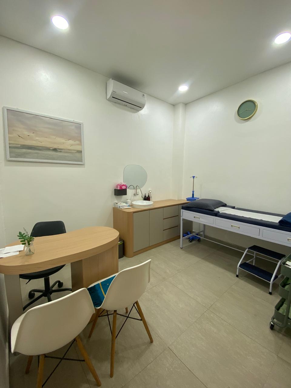 Ruang Perawatan Dental Unit 1